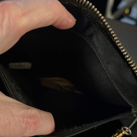 Vintage Chanel oversized black caviar leather zip around wallet - Picture 11 of 12